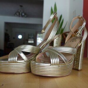 Exe Ophelia Platform Gold Leather Heels EU 38 Womens